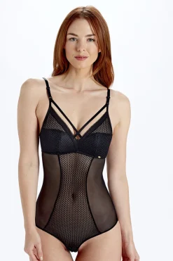 Diamond Mesh Non Wired Padded Body - Black